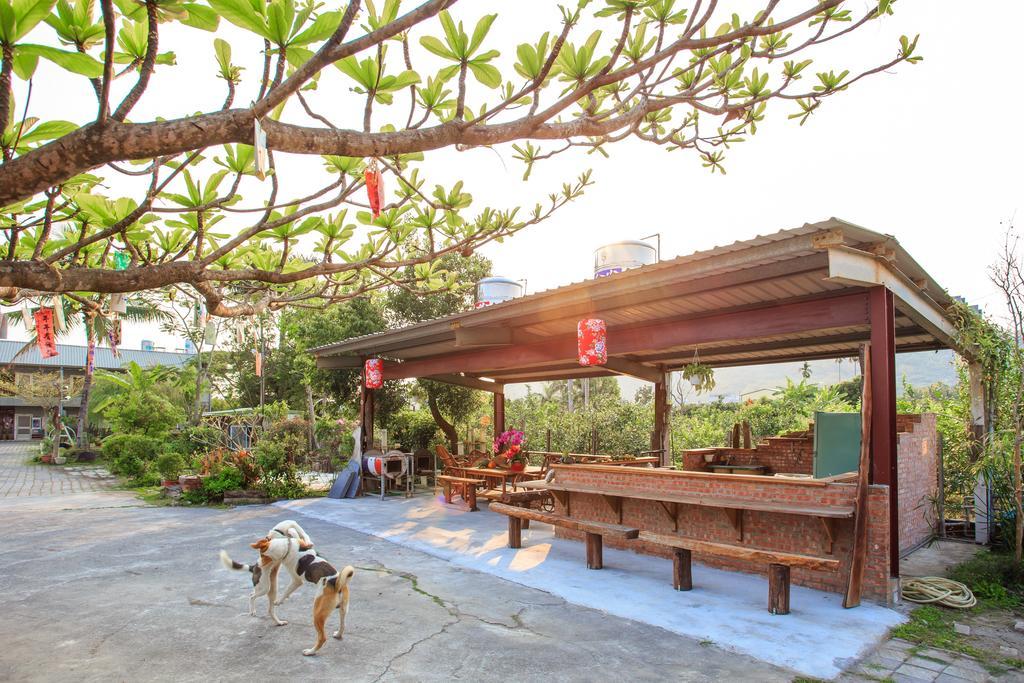 Chuan Ya Ju Homestay Qishan Exteriör bild